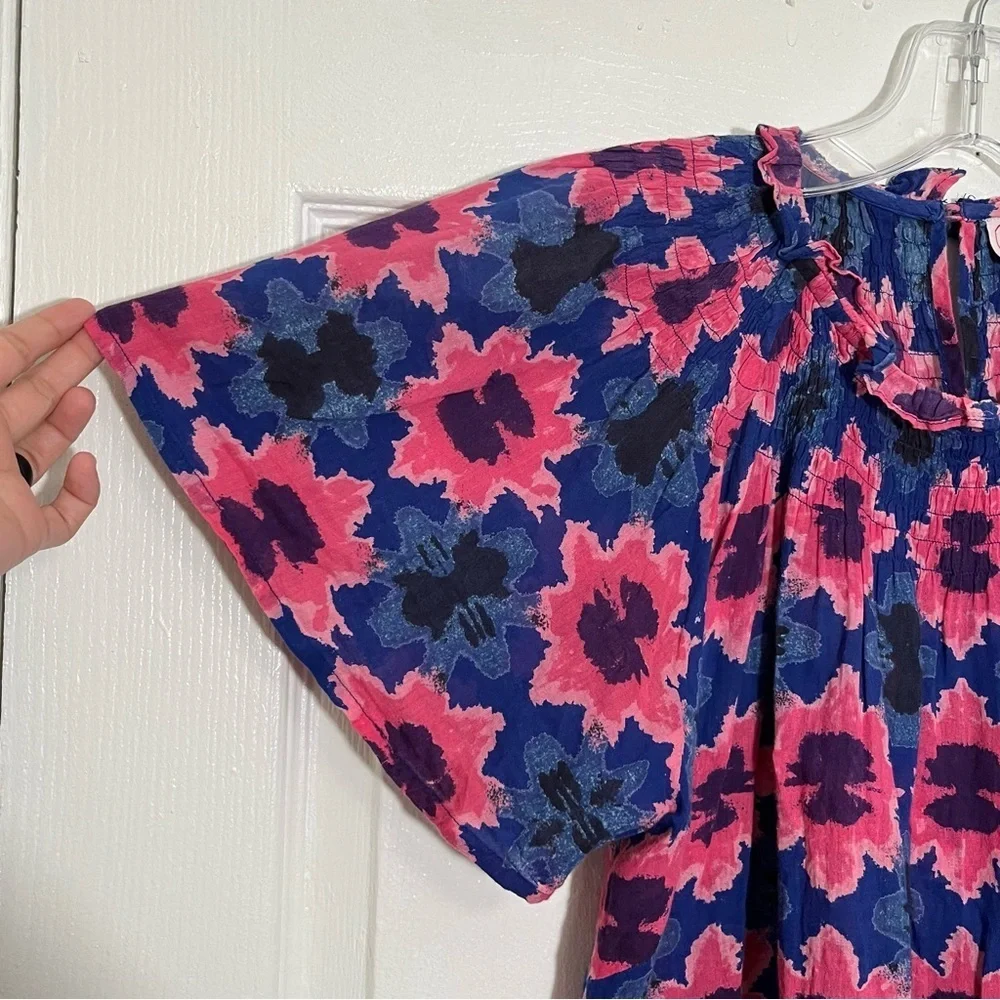 BANJANAN Blue and Pink Floral Motif Floral Dahlia Top | size XSmall - Picture 5 of 6